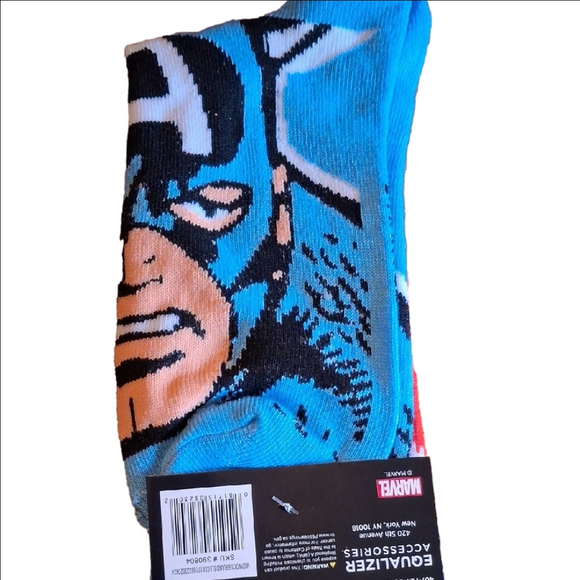 🌟 Marvel Captain America Blue and Red Crew Socks - Men's Size 9-13 🌟 - Picture 3 of 5